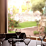 Une table interieur